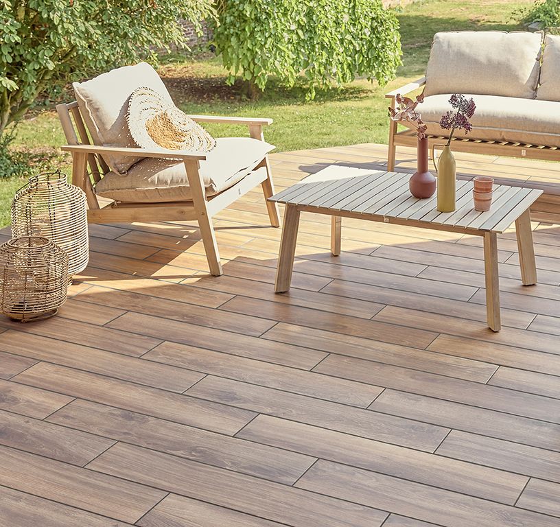 Carrelage TIMBER CHENE GRIP, aspect bois 15x90cm, dim 15.00 x 90.00 cm