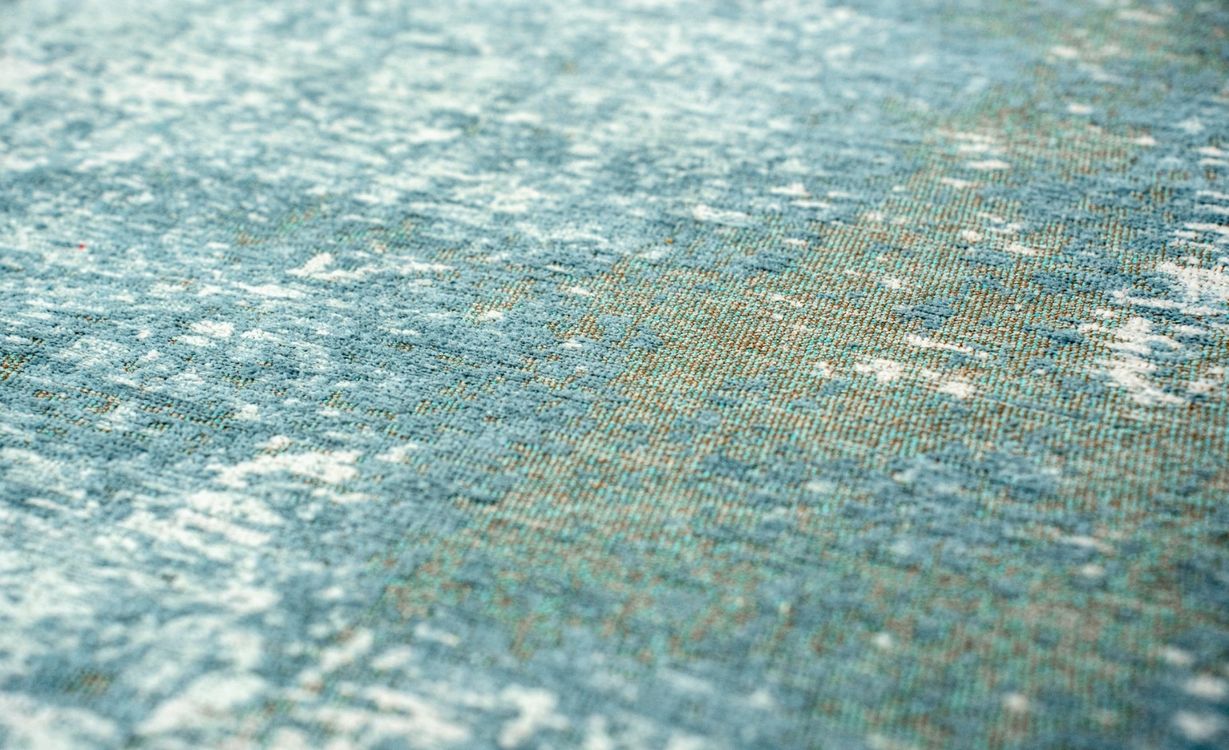 Tapis VIRGIN LAND , effacé Neptune