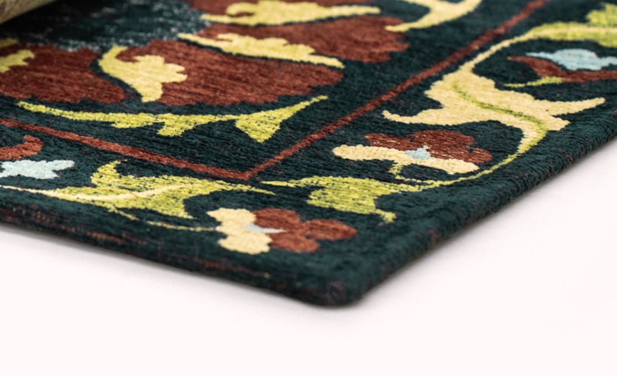 Tapis SUZANI , oriental classiqueAtlantide