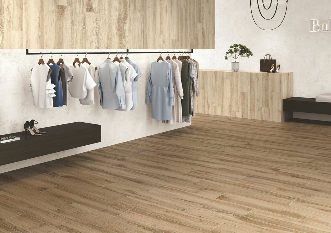 Carrelage VOUGLANS chene foncé, aspect bois 23x120cm, dim 23.00 x 120.00 cm