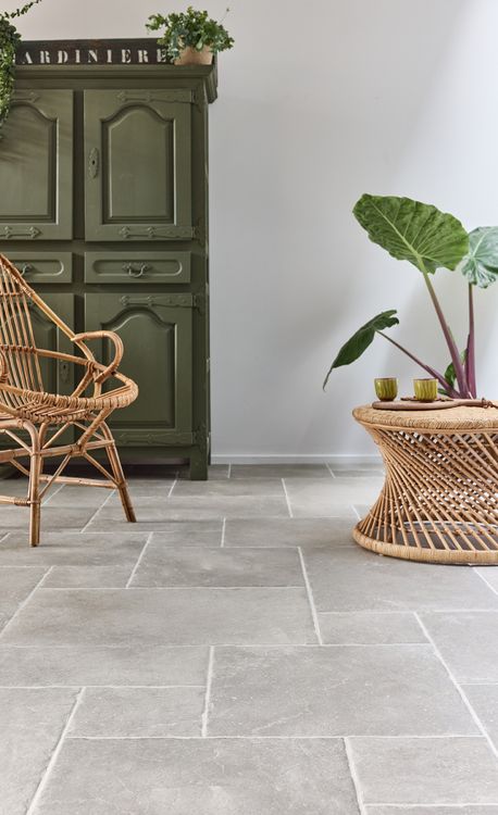 Carrelage MONASTERE PERLE GRIS, aspect pierre 44x66cm, dim 45.00 x 65.00 cm