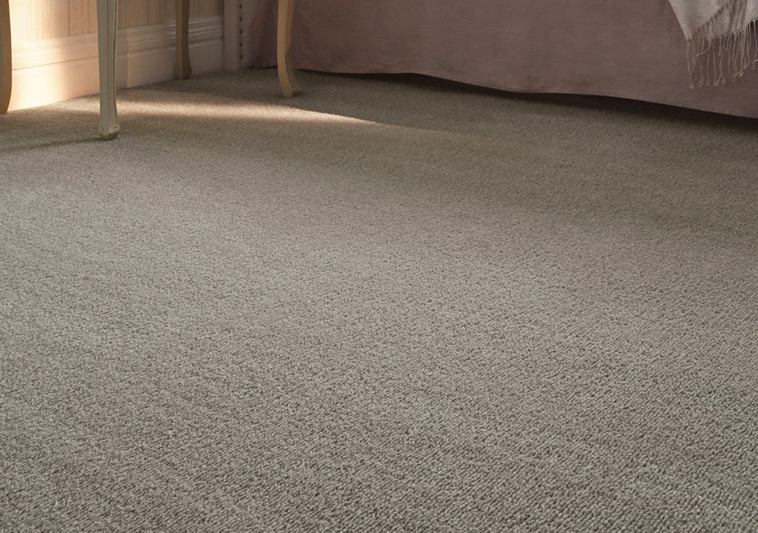 Moquette velours FOURRURE, col greige, rouleau 4.00 m