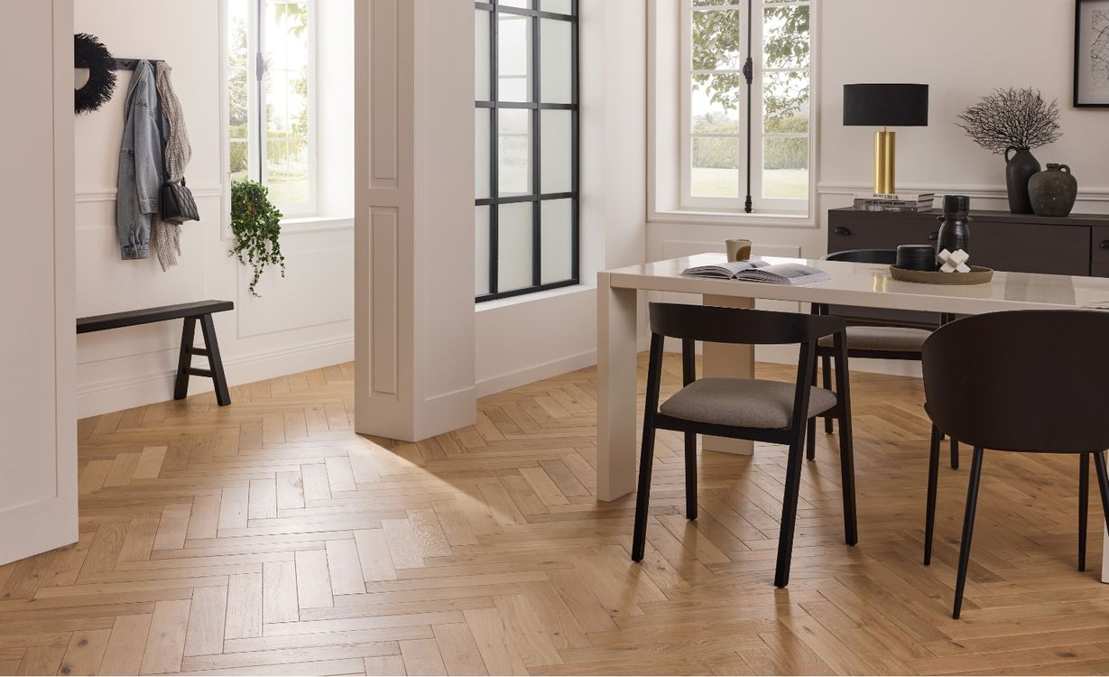 Parquet massif MASSIF FOCH CHENE AUTHENTIQUE , chêne naturel, verni, larg. 9.00 cm