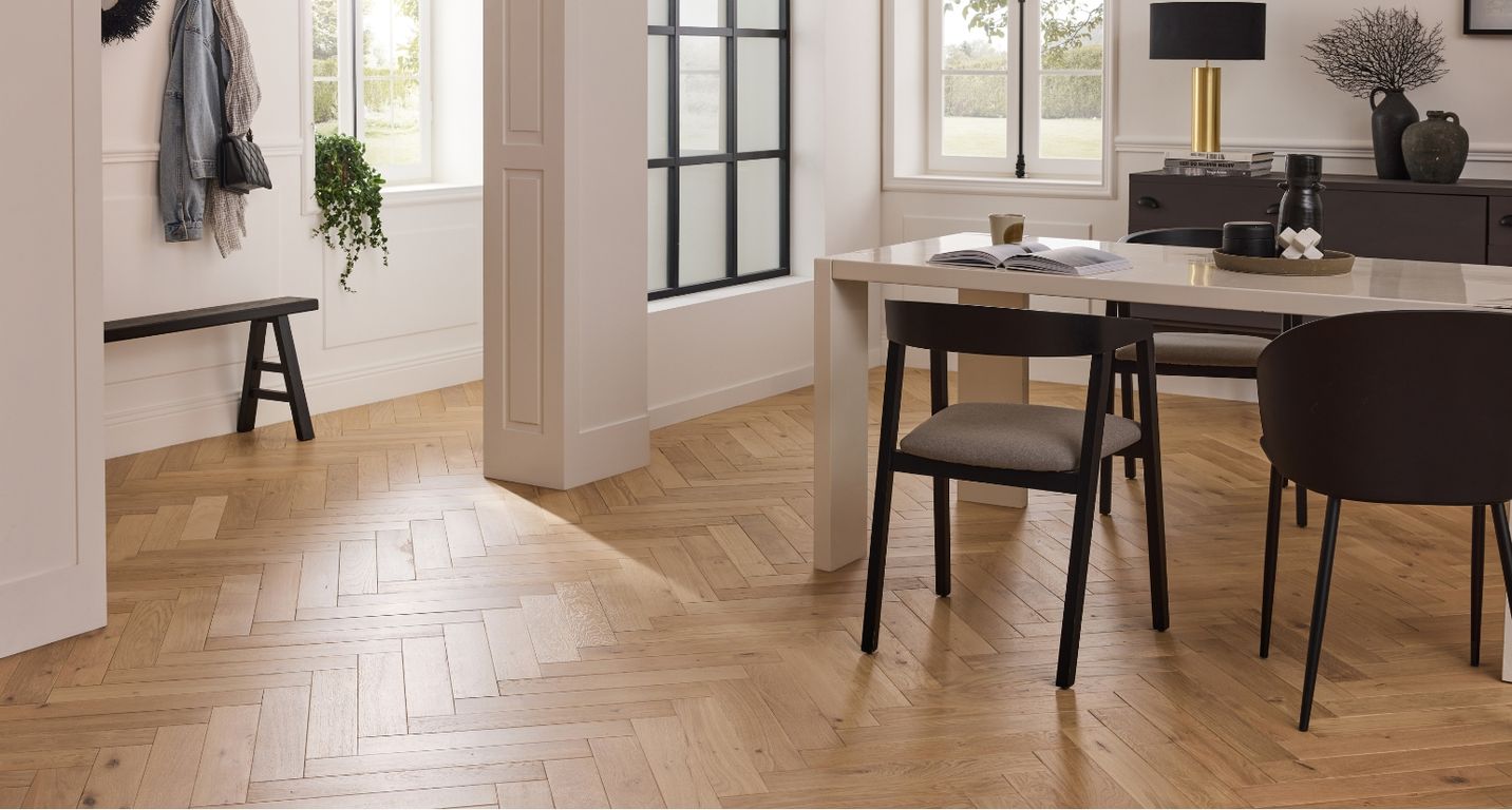 Parquet massif MASSIF FOCH CHENE AUTHENTIQUE , chêne naturel, verni, larg. 9.00 cm