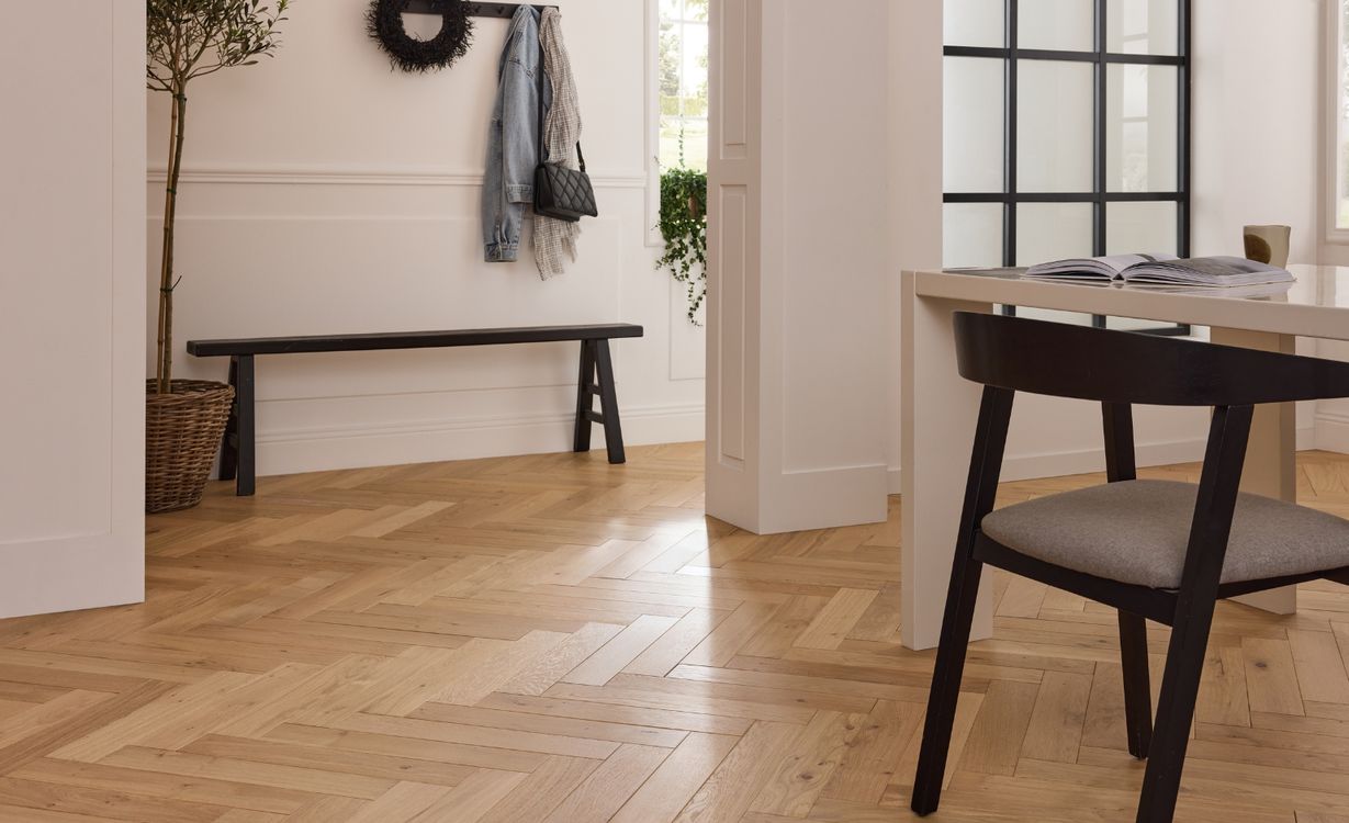 Parquet massif MASSIF FOCH CHENE AUTHENTIQUE , chêne naturel, verni, larg. 9.00 cm