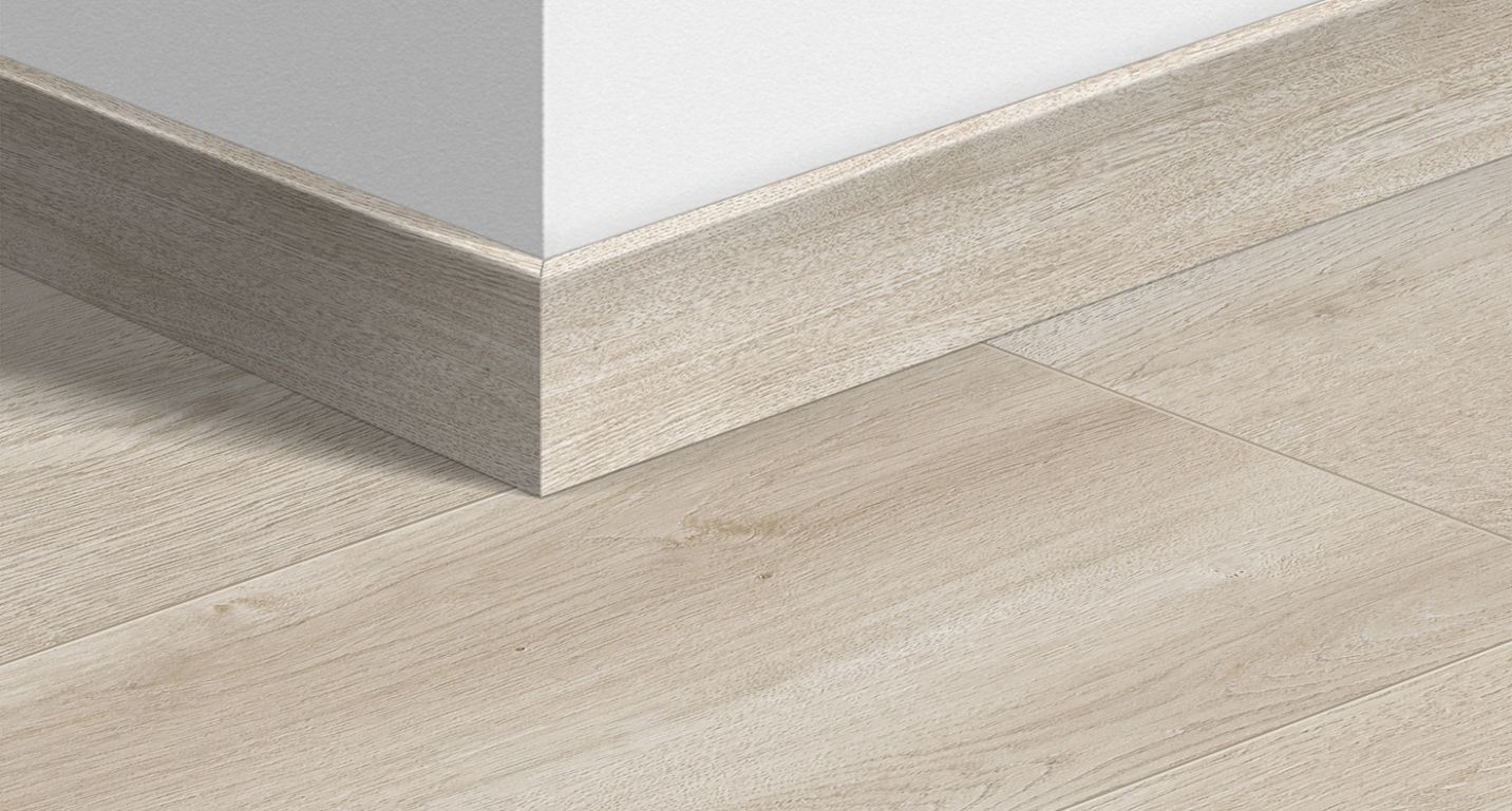 Plinthe  , Mdf, décor Bois chêne blanchi, h.5.80 x L. 240.00 cm