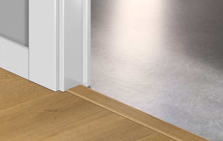 Profilé multi fonction SEUIL LEGEND2 , mdf, décor chêne marron, l.4.80 x L. 215.00 cm