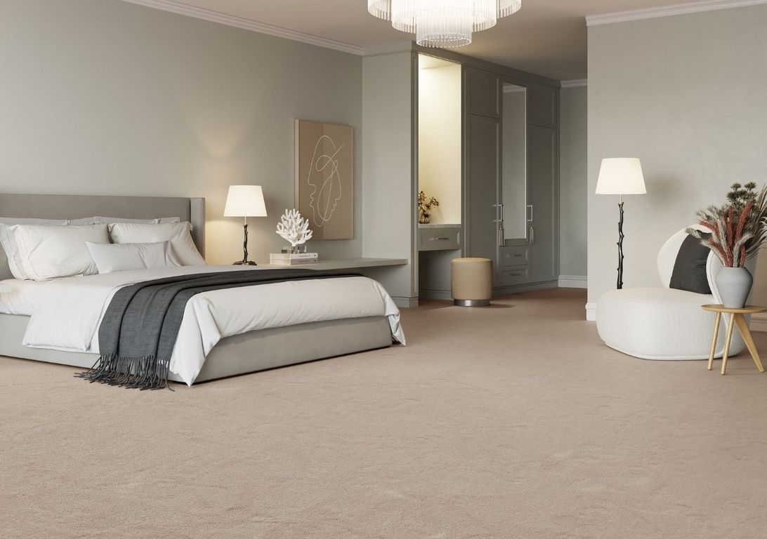 Moquette velours SUSPENSE 4, col taupe, rouleau 4.00 m