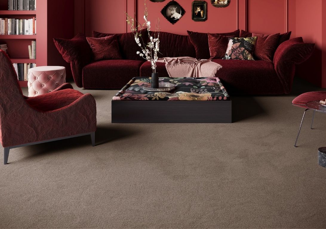 Moquette velours SUSPENSE 4, col marron glacé, rouleau 4.00 m