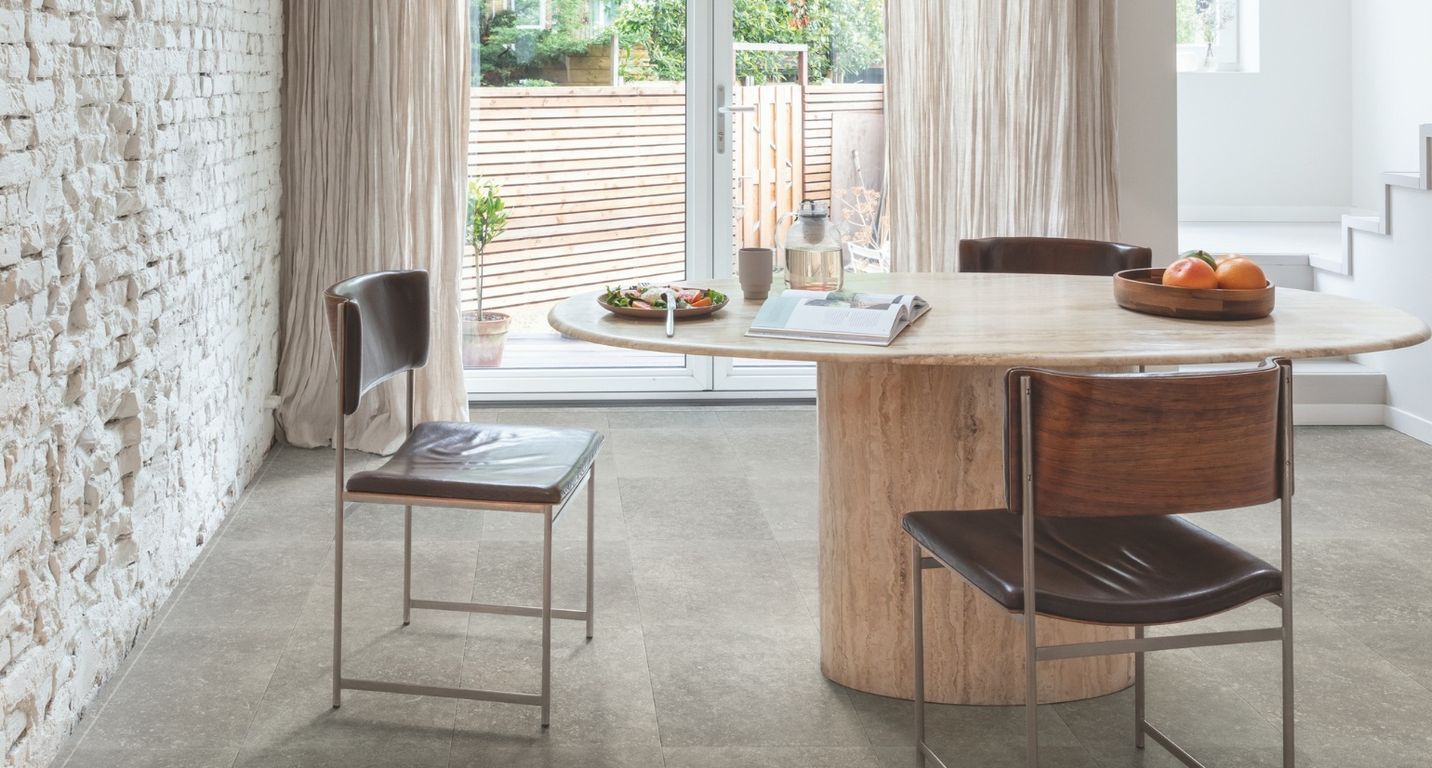 Sol stratifié QS MUSE Quick Step, aspect Carrelage Pierre bleue sombre, dalle 39.60 x 120.00 cm