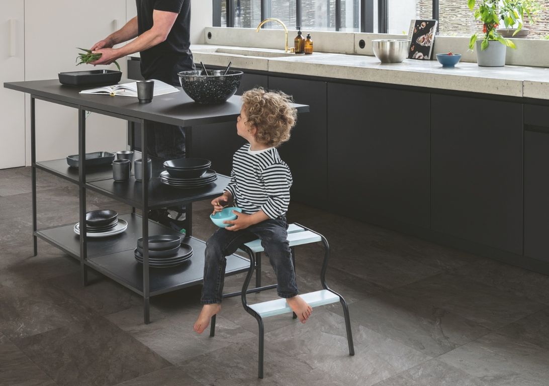 Sol stratifié QS MUSE Quick Step, aspect Carrelage Ardoise grise, dalle 39.60 x 120.00 cm