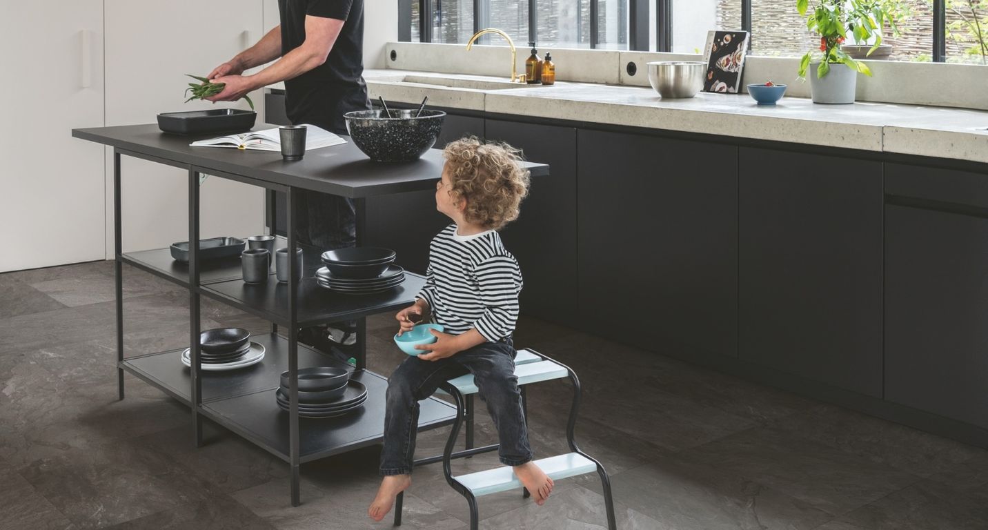 Sol stratifié QS MUSE Quick Step, aspect Carrelage Ardoise grise, dalle 39.60 x 120.00 cm