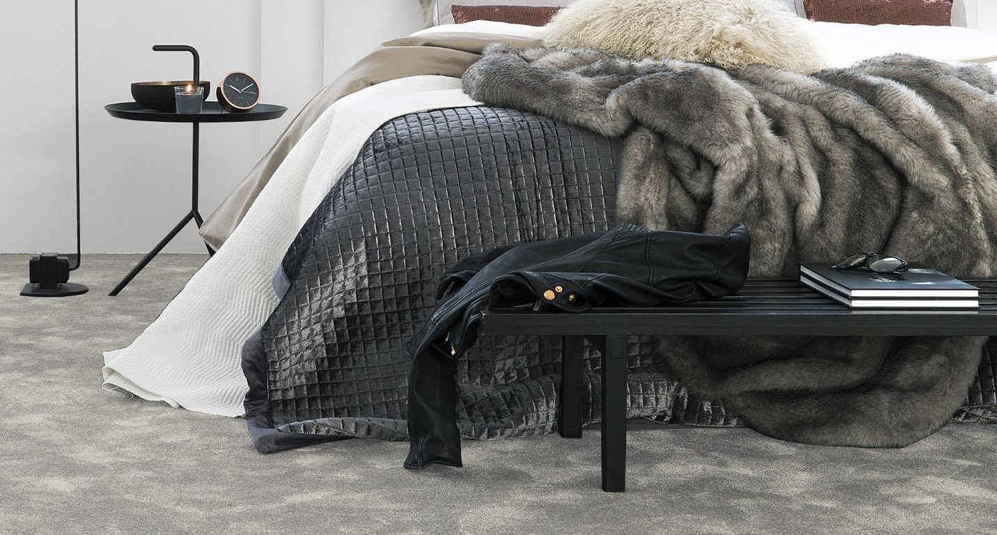 Moquette velours SEDUCTION5, col gris perle, rouleau 5.00 m