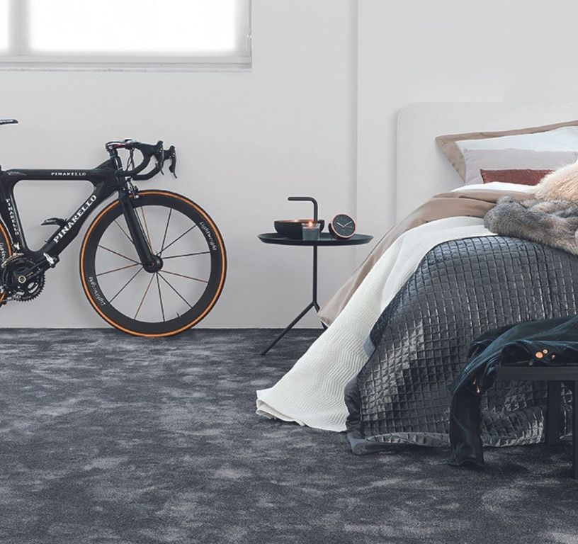 Moquette velours SEDUCTION5, col anthracite , rouleau 5.00 m