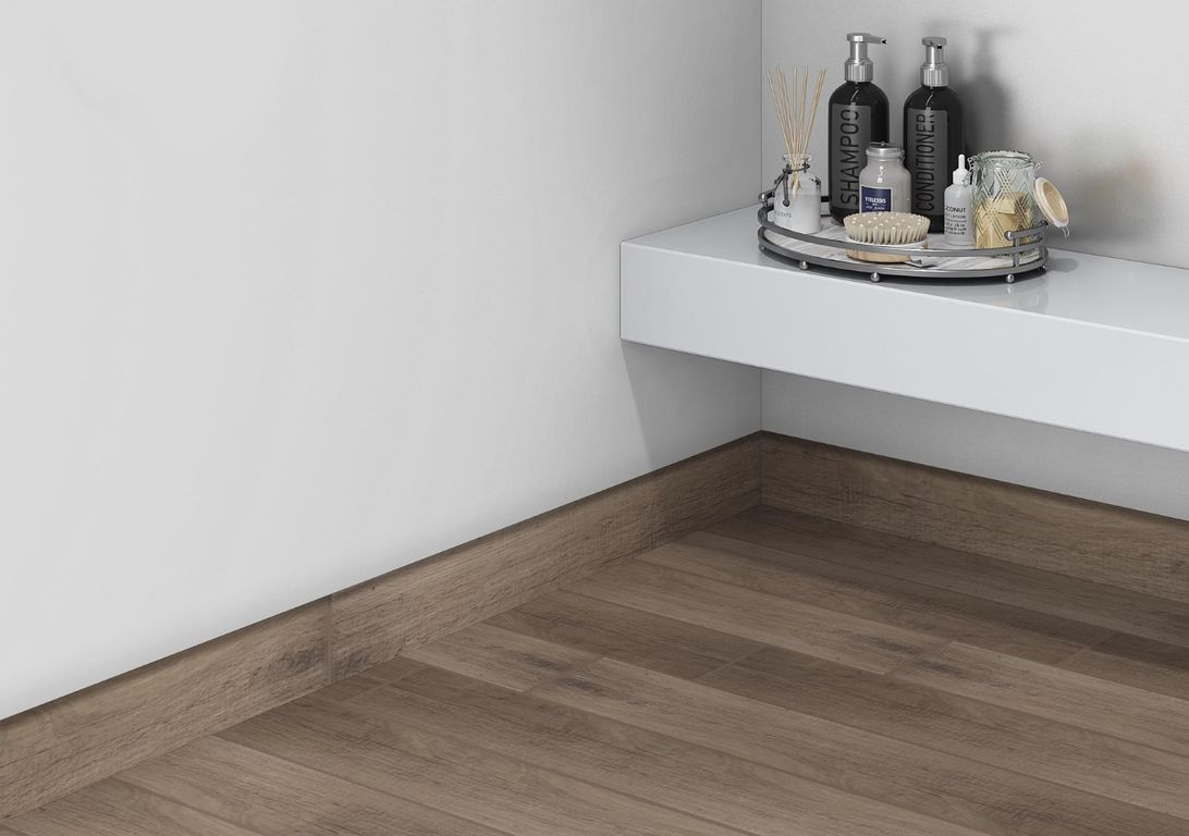 Plinthe carrelage PL MILWAUKEE, aspect bois teinte noisette, h 7.00 x L 90.00 cm