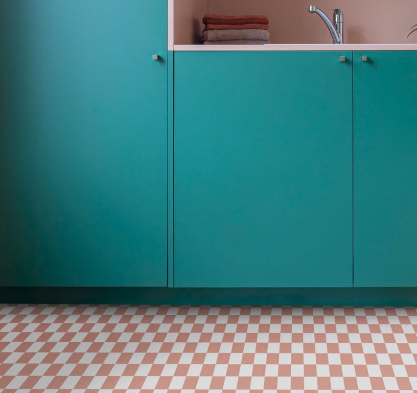 Sol vinyle rouleau ALEGRIA 2M , Motif rose et blanc, rouleau 2.00 m