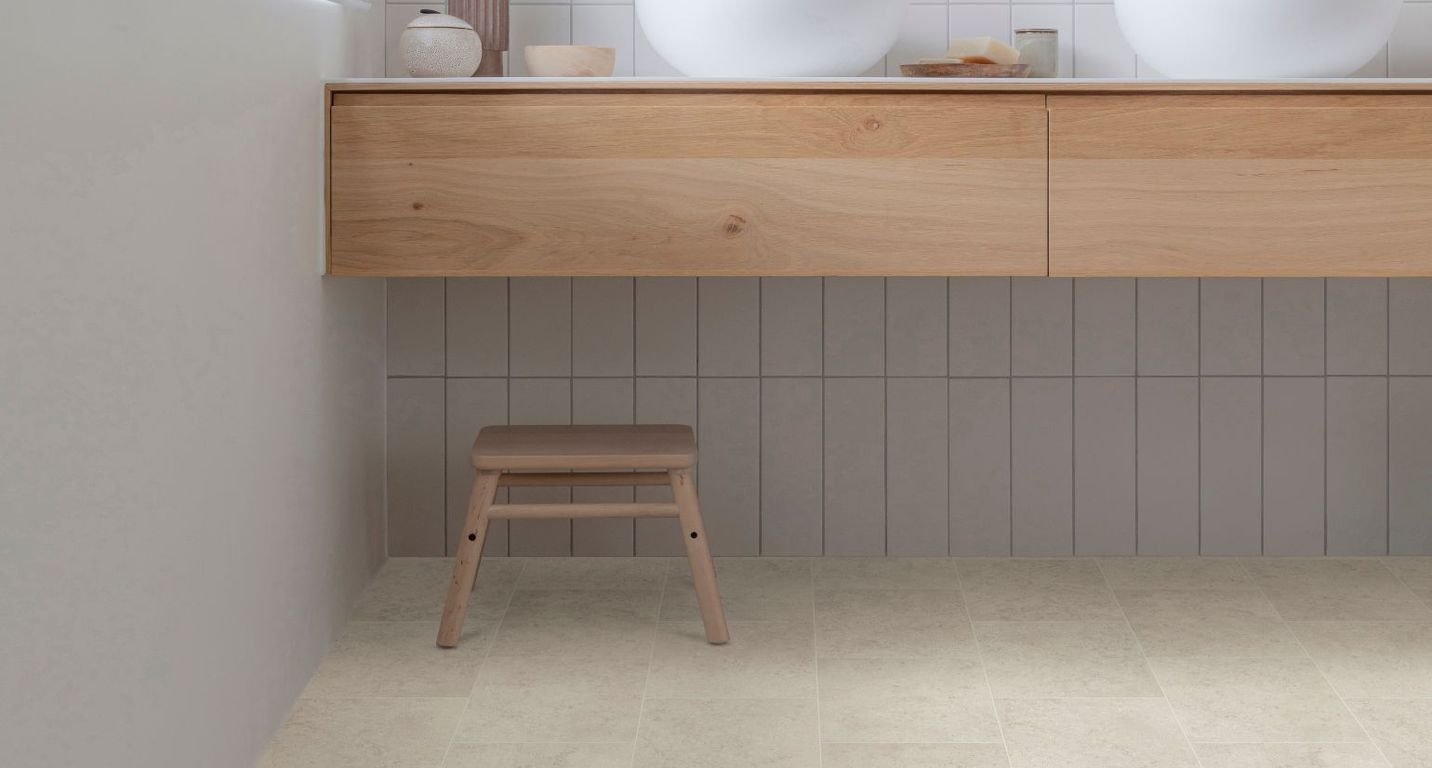 Sol vinyle rouleau ALEGRIA 2M , Carrelage beige, rouleau 2.00 m