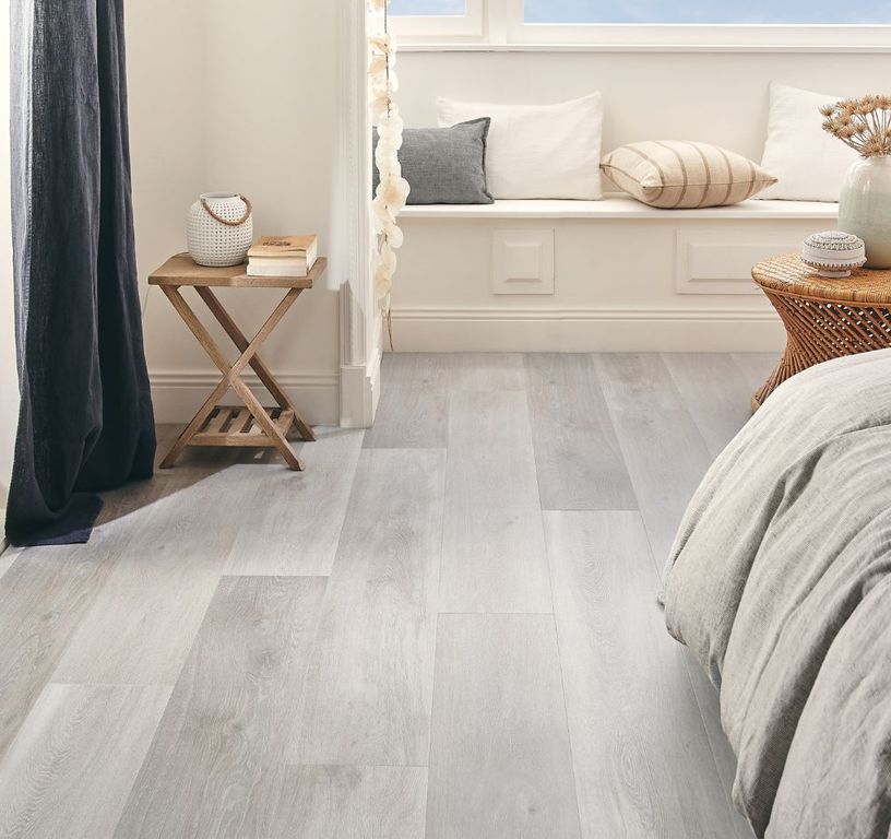 Sol vinyle RIGID CLICK 55 PREMIUM LAME , Bois chêne blanchi grisé, lame 22.00 x 151.00 cm