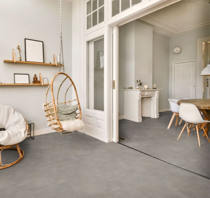 Sol vinyle RIGID CLICK 55 PREMIUM DALLE , Béton gris moyen, dalle 44.80 x 90.60 cm