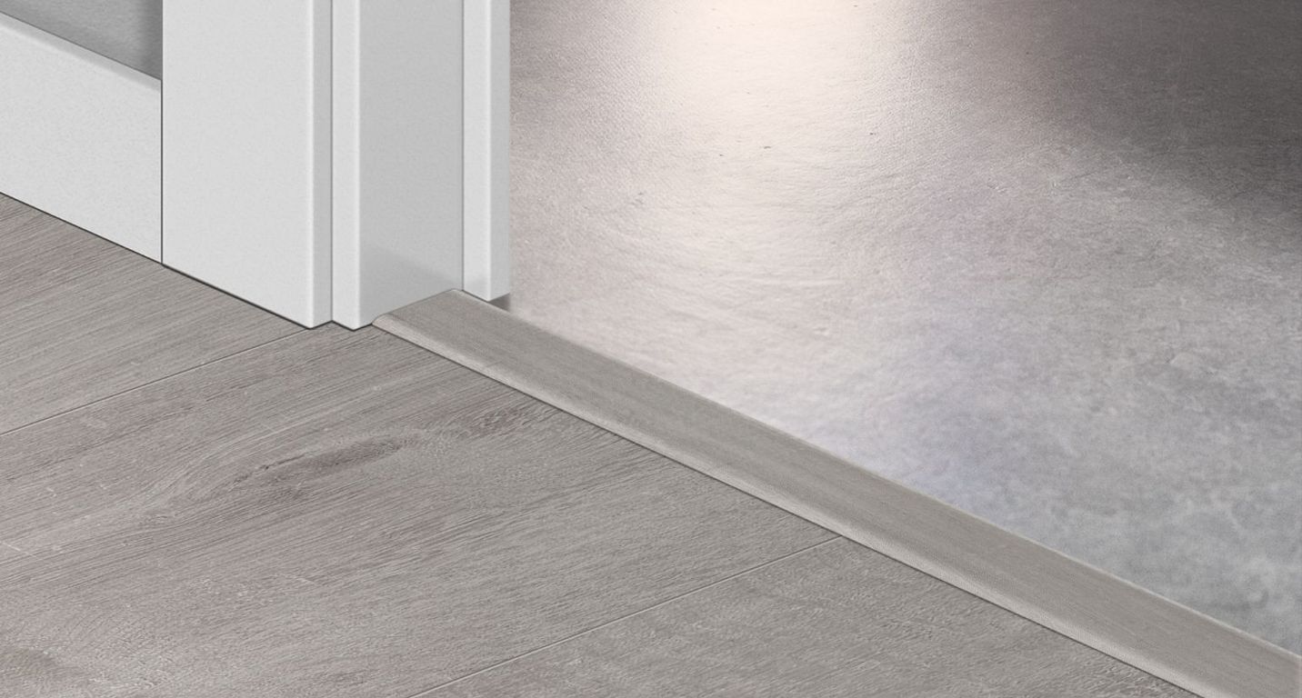 Profilé multi fonction INCIZO VINYLE Quick Step, PVC, décor gris clair, l.4.50 x L. 200.00 cm
