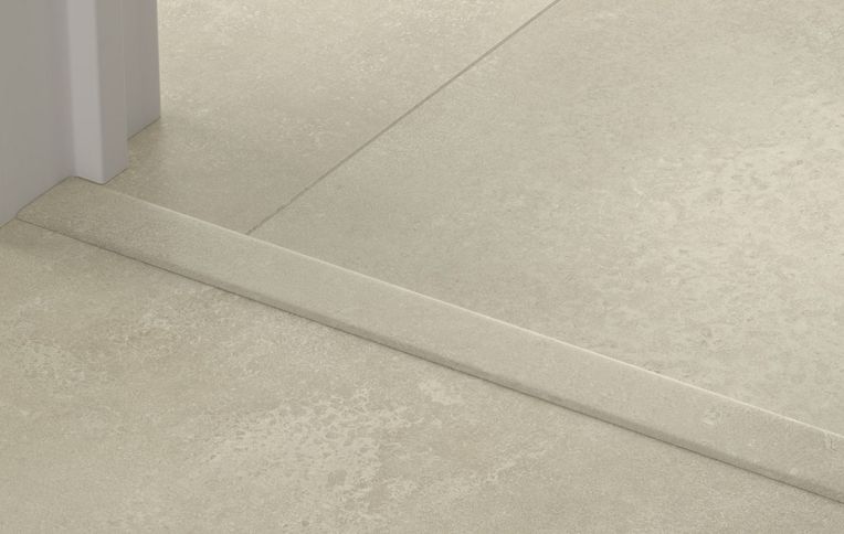 Profilé multi fonction INCIZO VINYLE Quick Step, PVC, décor beige, l.4.50 x L. 200.00 cm