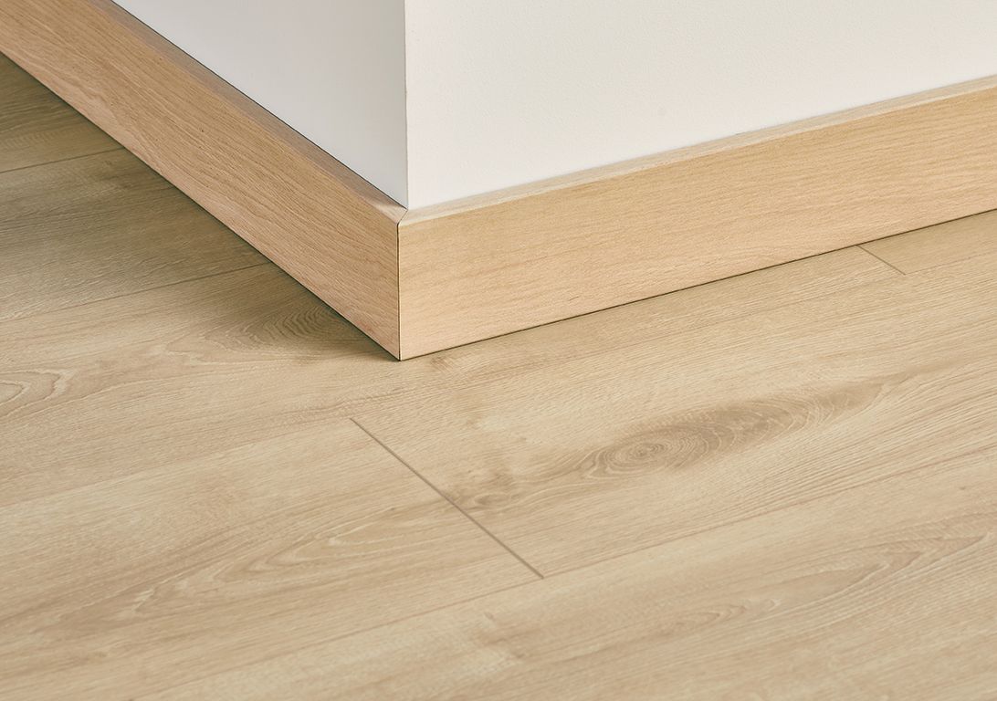 Plinthe hydro , Polystyrène, décor Bois beige, h.8.00 x L. 200.00 cm