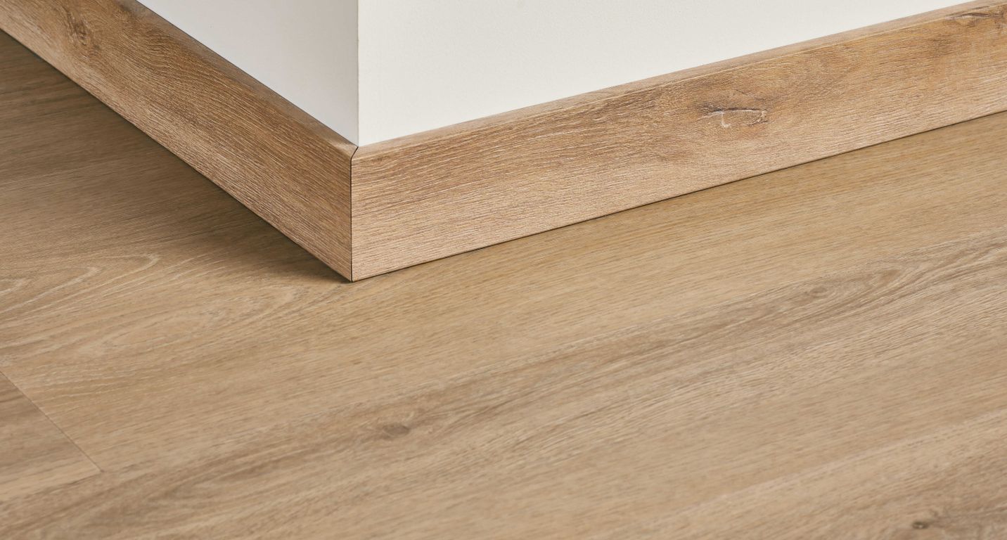 Plinthe hydro , Polystyrène, décor Bois marron, h.8.00 x L. 200.00 cm