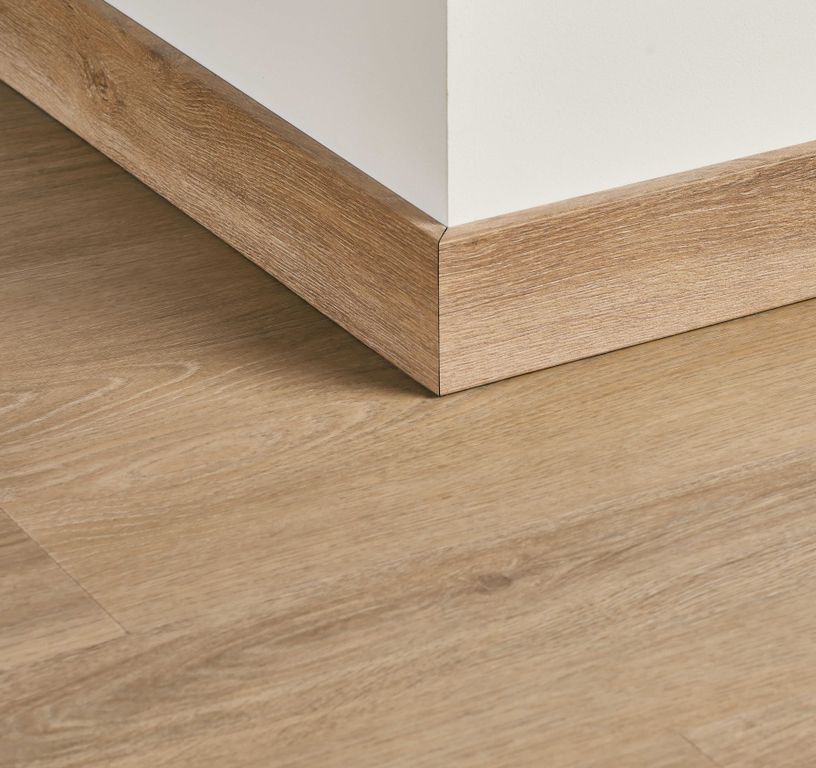 Plinthe hydro , Polystyrène, décor Bois marron, h.8.00 x L. 200.00 cm