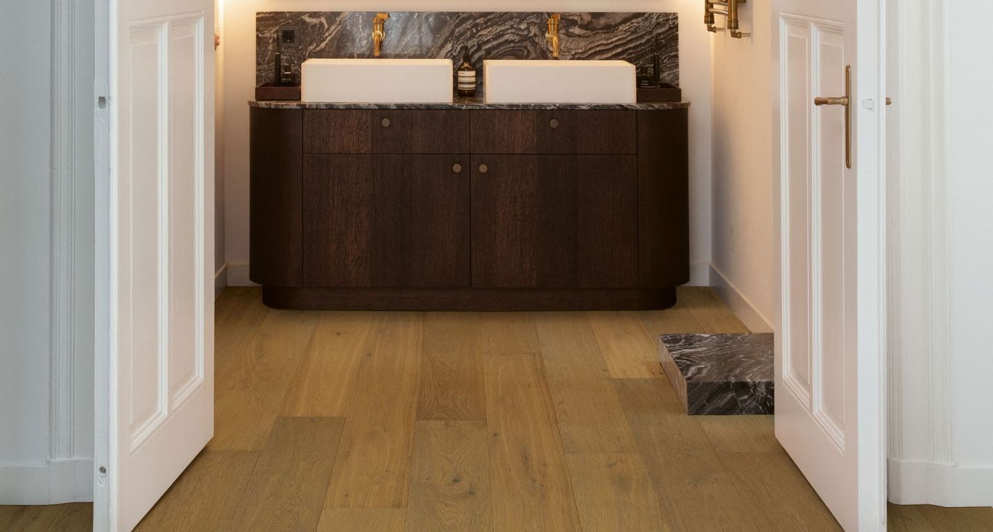 Parquet contrecollé CASCADA NEW 190 Chêne courant, chêne marron foncé, verni, larg. 19.00 cm