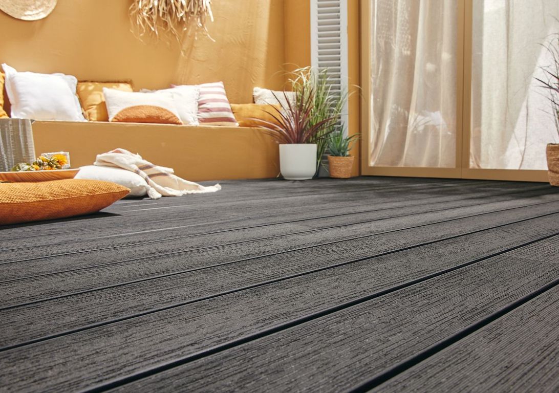 Lame de terrasse BC Gravé & brossé Noir, 2.4M ,l 14.50 x L 240 cm