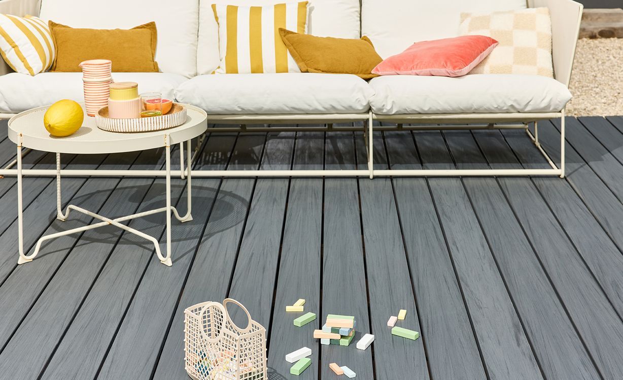 Lame de terrasse PIAZZA ONE Ebony, 4M ,l 14 x L 400 cm