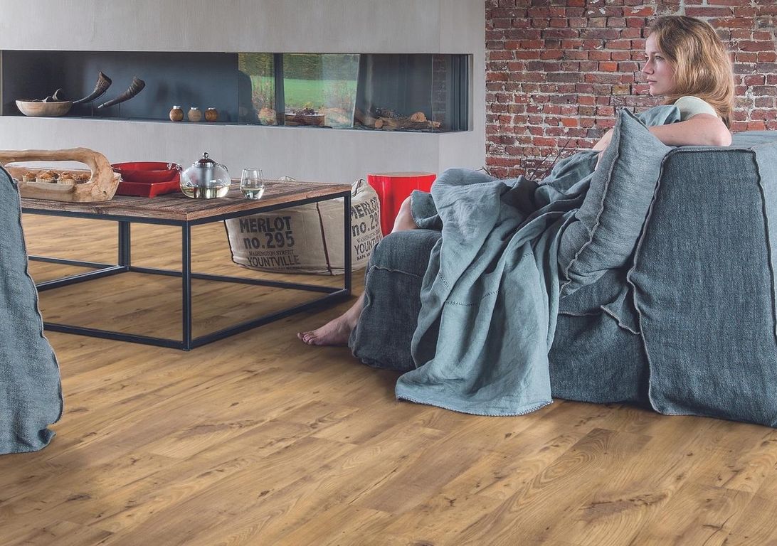 Sol vinyle ALPHA VINYL BLOS Quick Step, Bois châtaignier vintage naturel, lame 18.90 x 125.10 cm