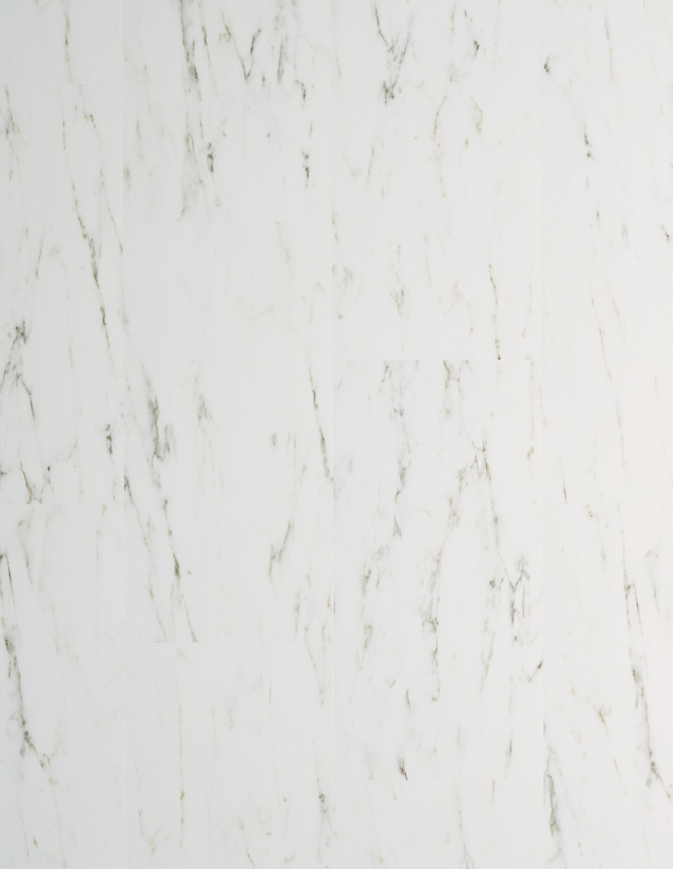 Sol vinyle ALPHA VINYL ORO  Quick Step, Marbre blanc, dalle 30.30 x 60.96 cm
