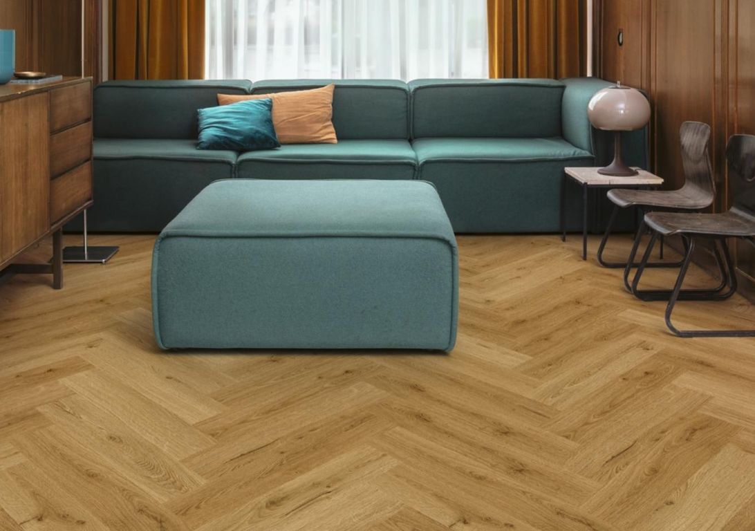 Sol vinyle ALPHA VINYL CIRO Quick Step, Bois chêne fumé ramageux, lame 12.60 x 63.00 cm