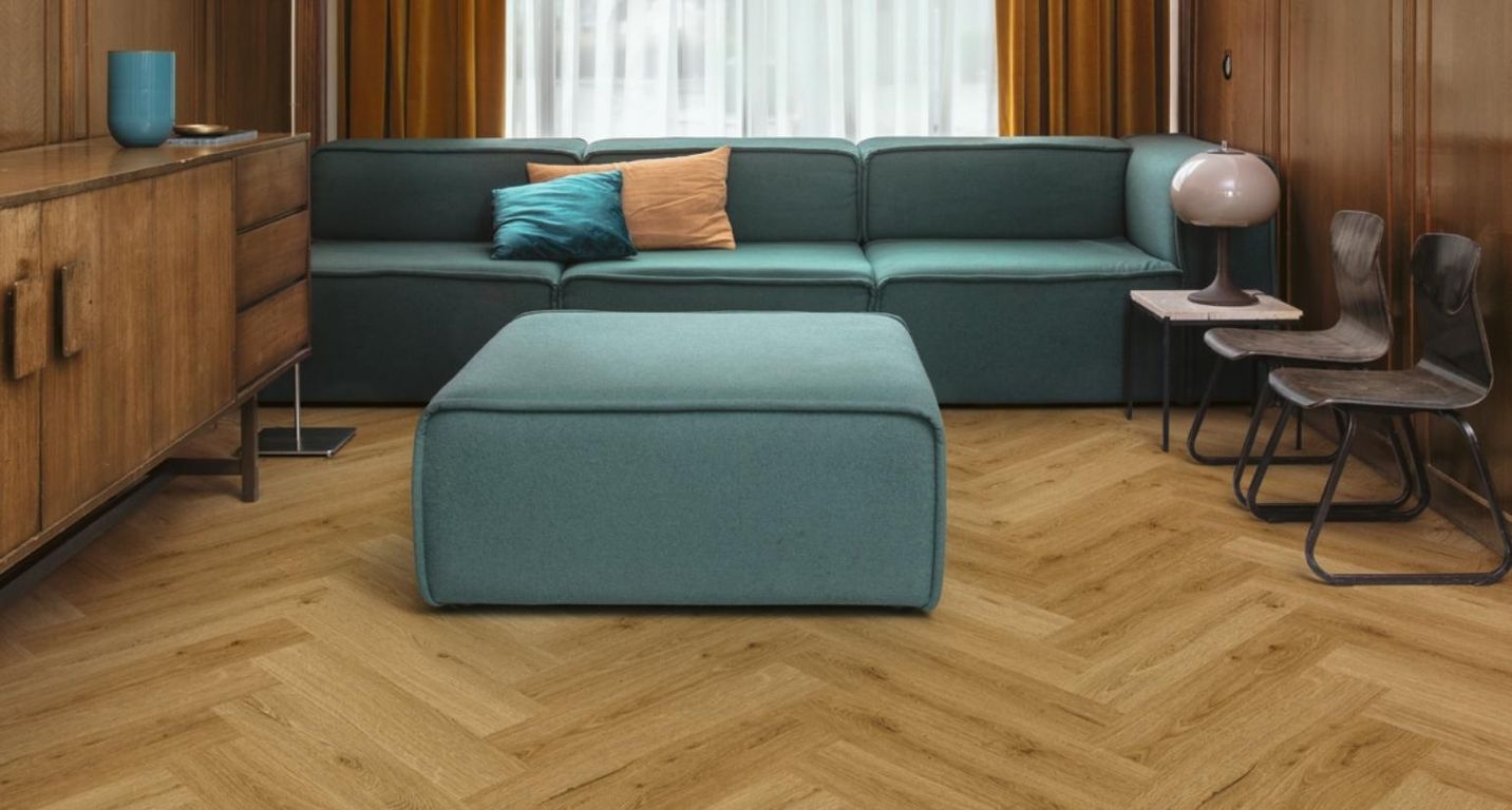 Sol vinyle ALPHA VINYL CIRO Quick Step, Bois chêne fumé ramageux, lame 12.60 x 63.00 cm