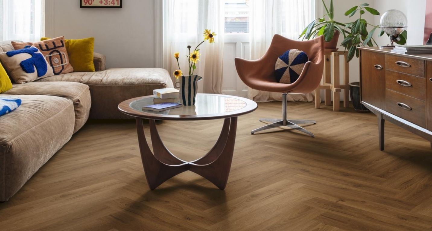 Sol vinyle ALPHA VINYL CIRO Quick Step, Bois chêne caramel ramageux, lame 12.60 x 63.00 cm