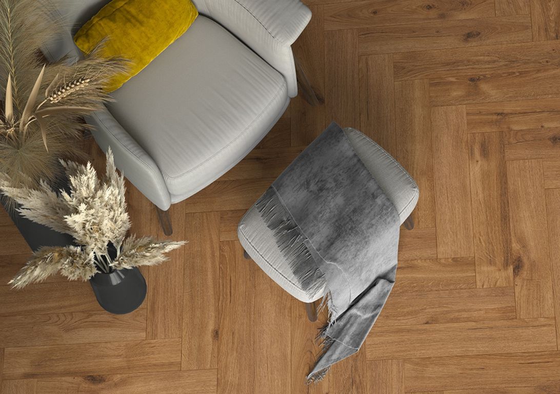 Sol stratifié MANOR BATON ROMPU , aspect Marqueterie marron, lame 13.10 x 64.30 cm