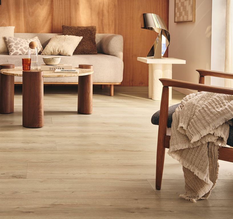 Sol stratifié GRANDE XXL HYDRO , aspect Bois chêne clair, lame 24.10 x 179.00 cm