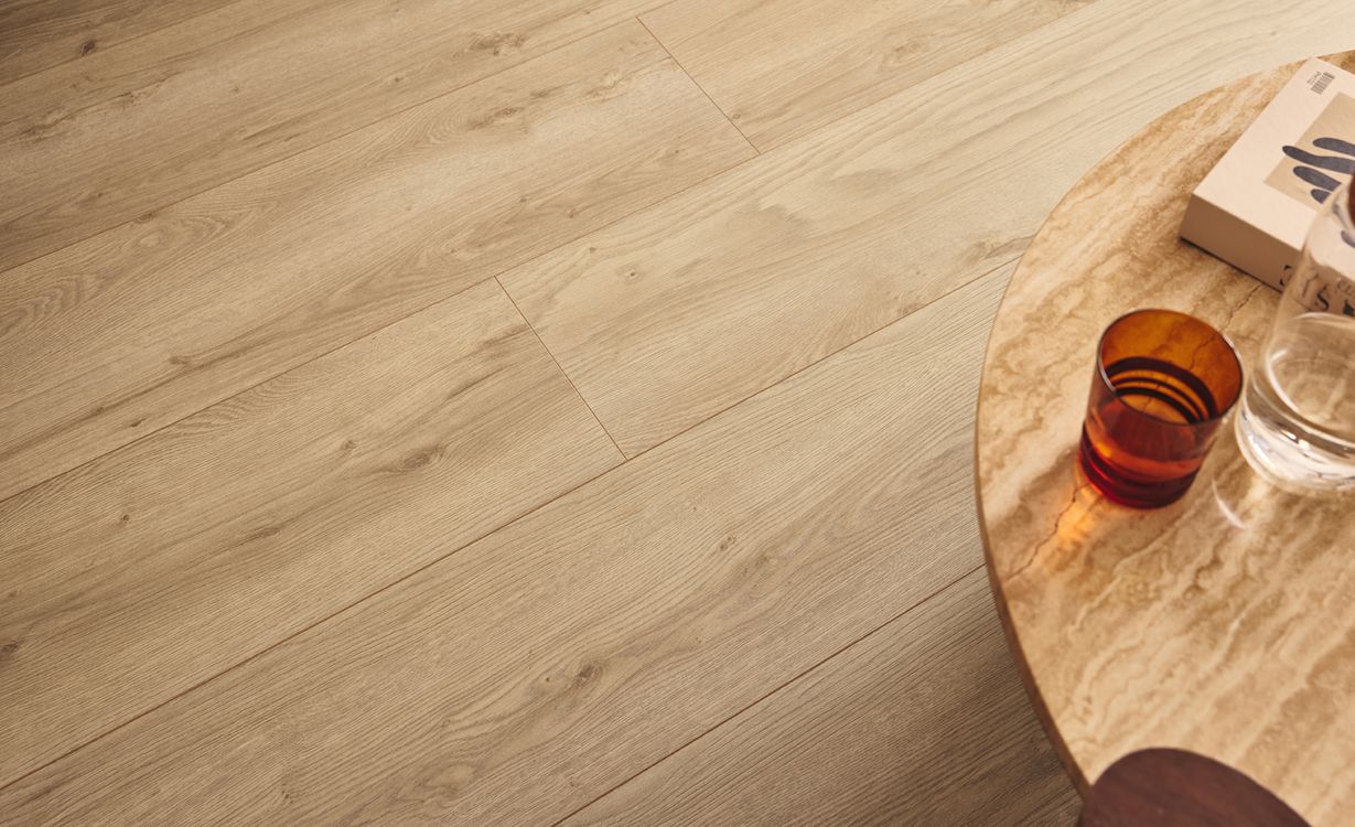 Sol stratifié GRANDE XXL HYDRO , aspect Bois chêne clair, lame 24.10 x 179.00 cm