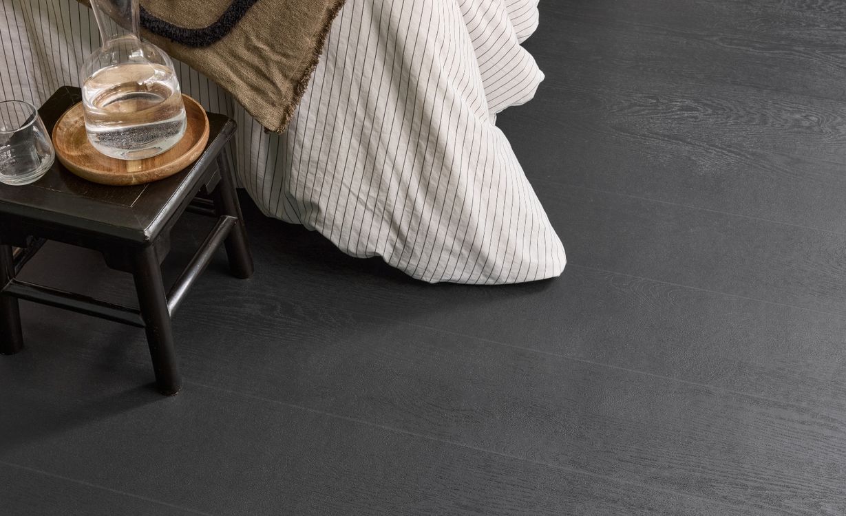 Sol vinyle rouleau WOODLINE , Bois noir, rouleau 4.00 m