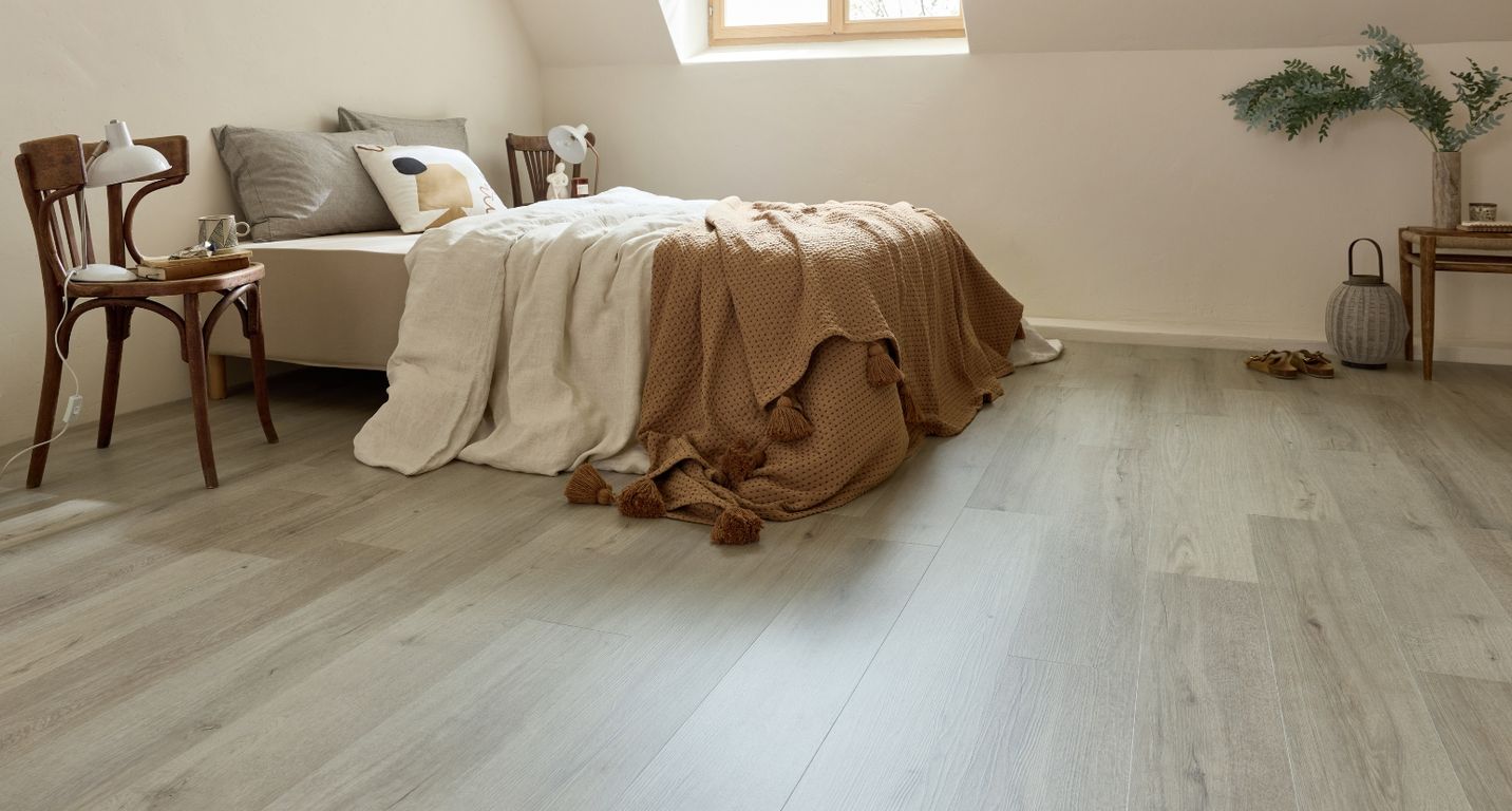 Sol vinyle TOLEDO ACOUSTIC LAME , Bois gris argenté, lame 18.00 x 122.00 cm