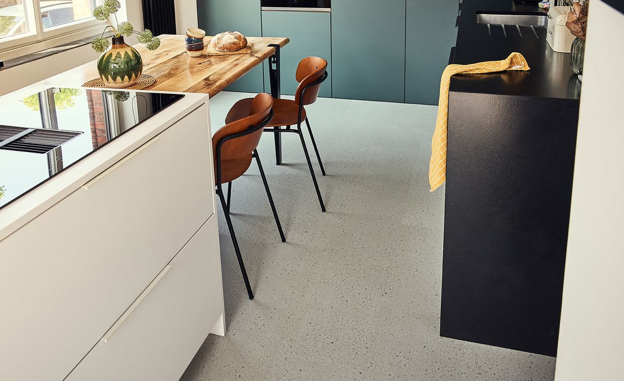 Sol vinyle TOLEDO ACOUSTIC DALLE , Motif terrazzo crème, dalle 30.50 x 61.00 cm