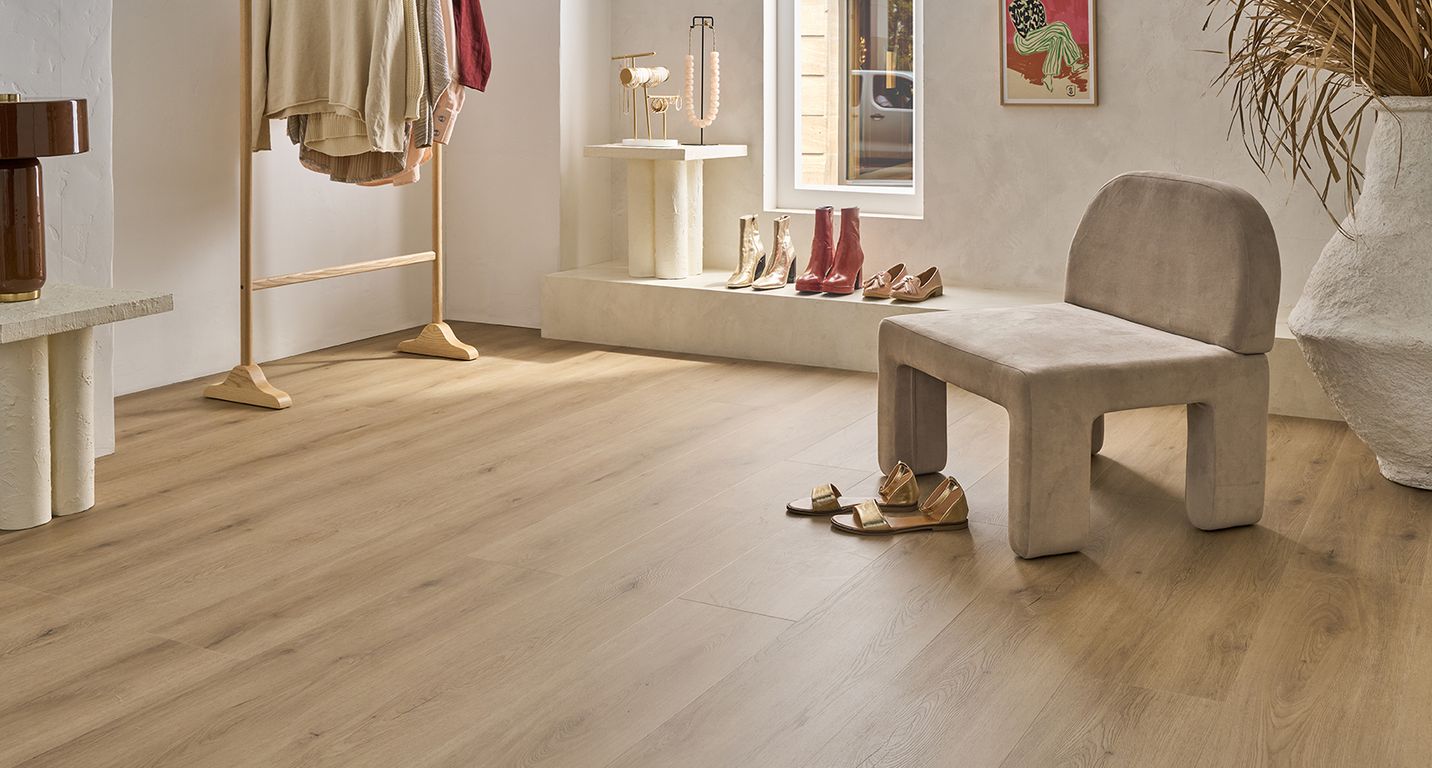 Sol vinyle CHATEAU XXL , Bois chêne authentique, lame 23.00 x 184.20 cm