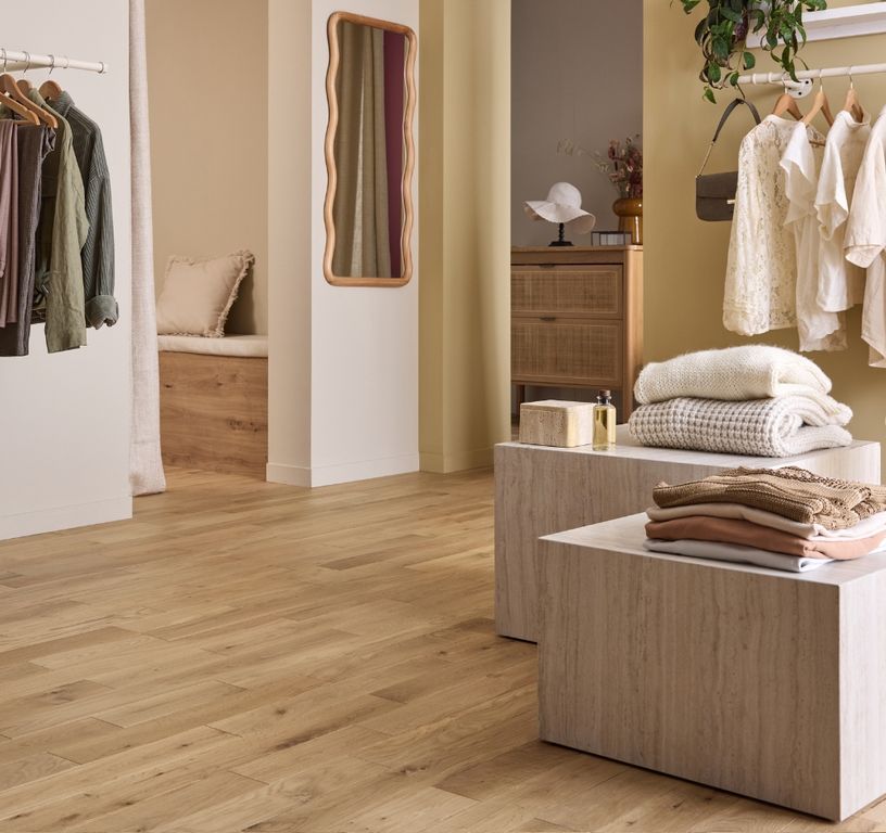 Parquet massif ROYAUME 90 CHENE AUTHENTIQUE, chêne naturel, verni, larg. 9.00 cm