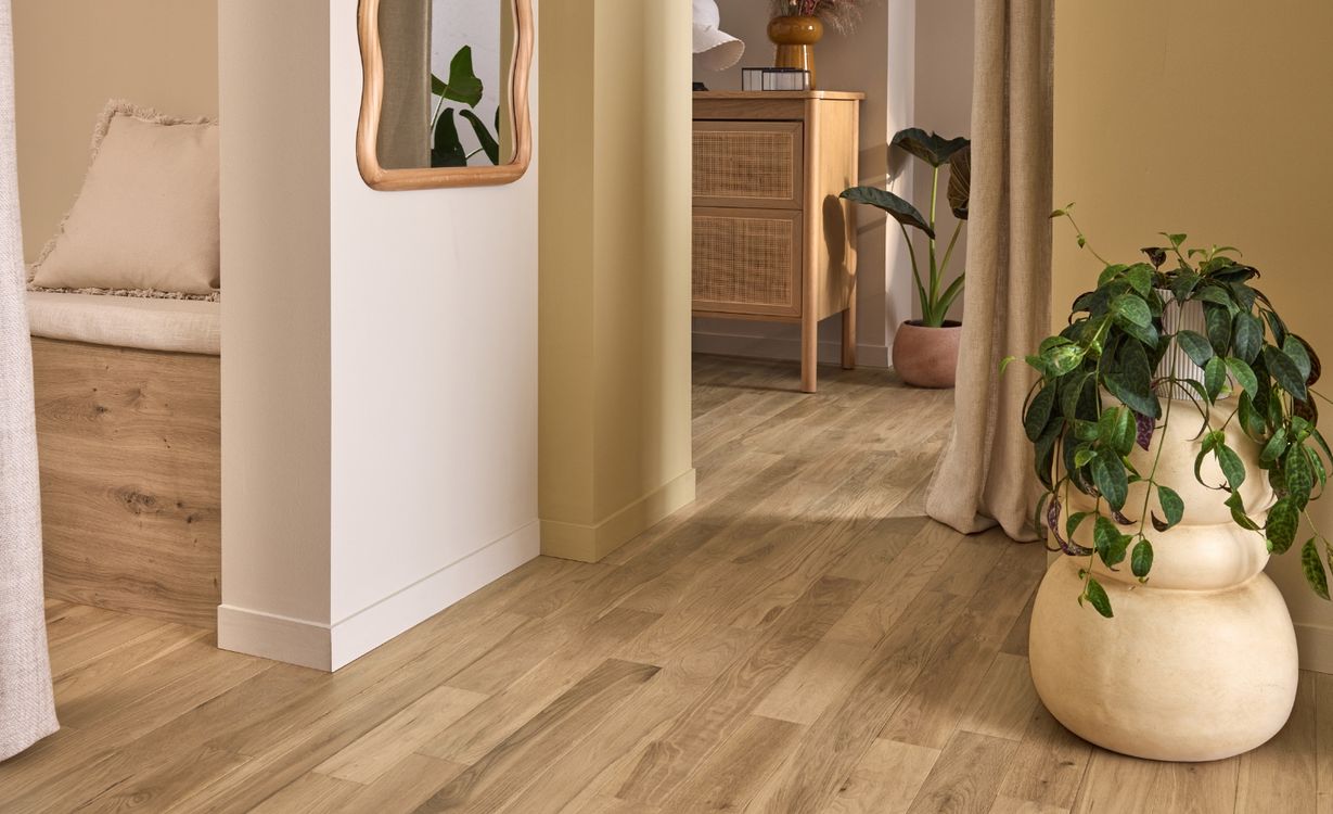 Parquet massif ROYAUME 90 CHENE AUTHENTIQUE, chêne naturel, verni, larg. 9.00 cm