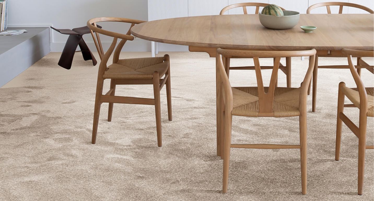 Moquette velours KIARA, col taupe, rouleau 4.00 m