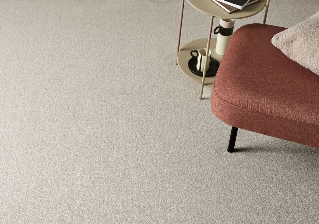 Moquette velours MERVEILLE ECO, col grège, rouleau 4.00 m