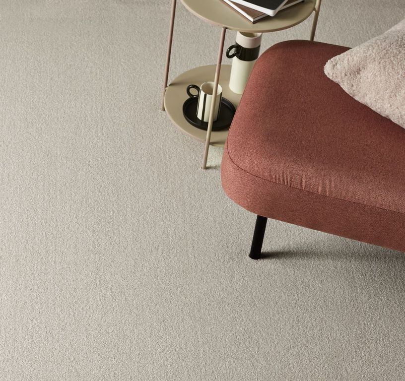 Moquette velours MERVEILLE ECO, col grège, rouleau 4.00 m