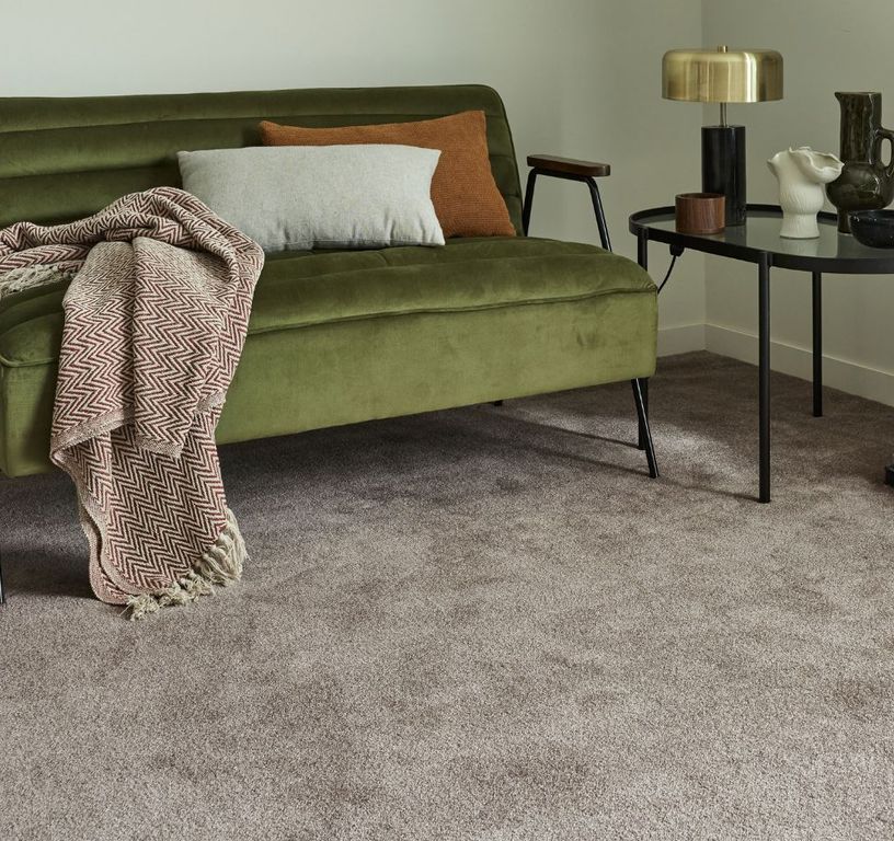 Moquette velours MERVEILLE ECO, col Taupe, rouleau 4.00 m