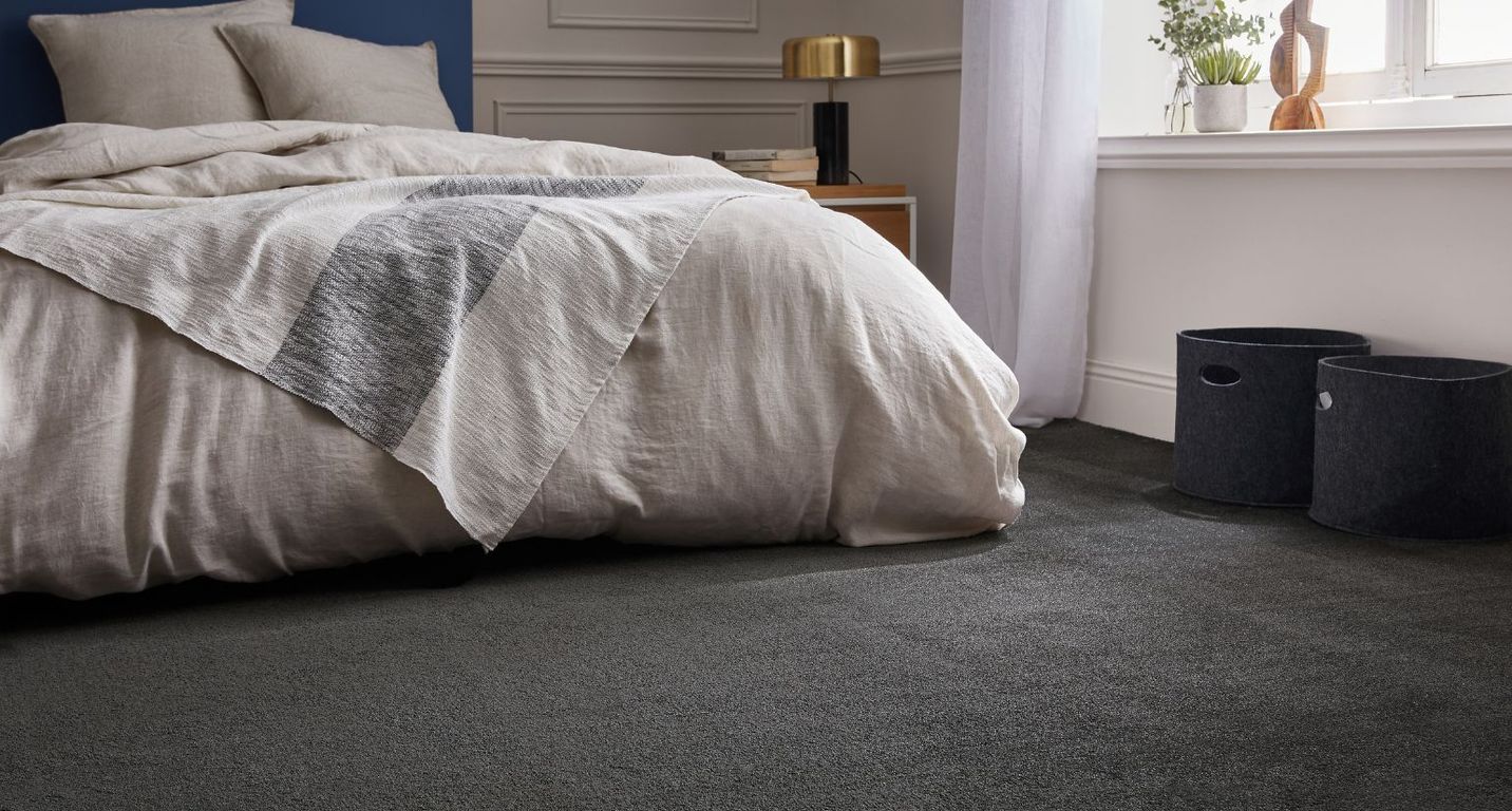 Moquette velours MERVEILLE ECO, col Gris anthracite , rouleau 4.00 m